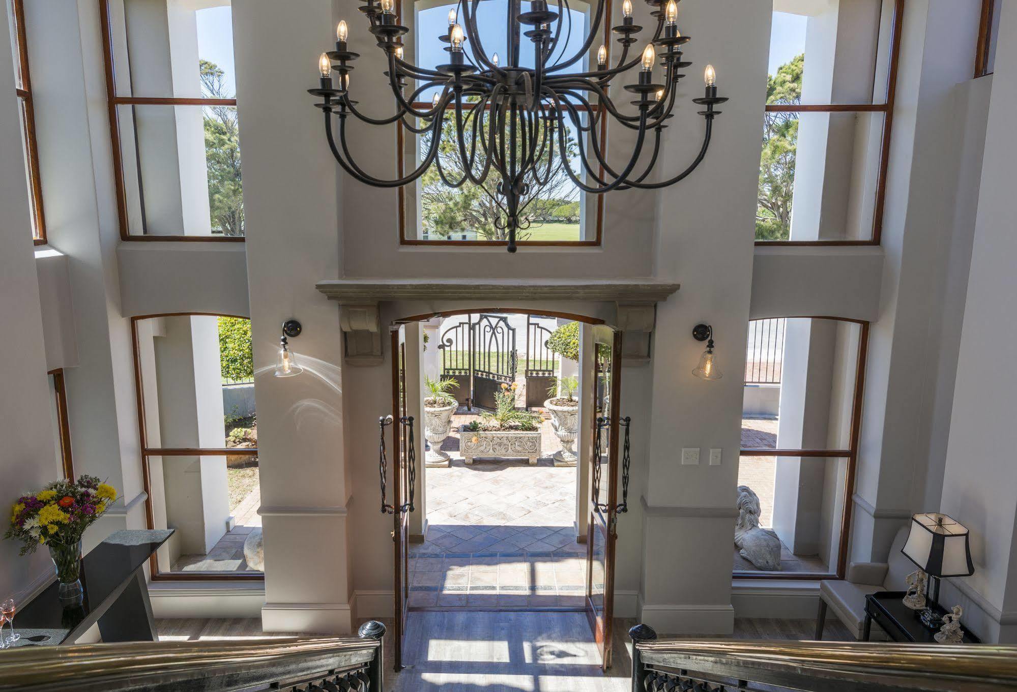 Villa Tuscana By Mantis Port Elizabeth Exterior photo