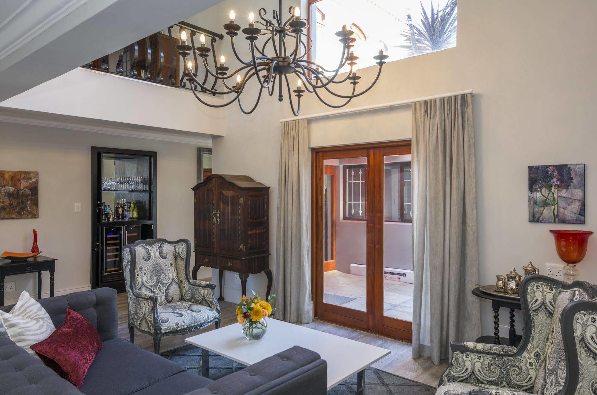 Villa Tuscana By Mantis Port Elizabeth Exterior photo